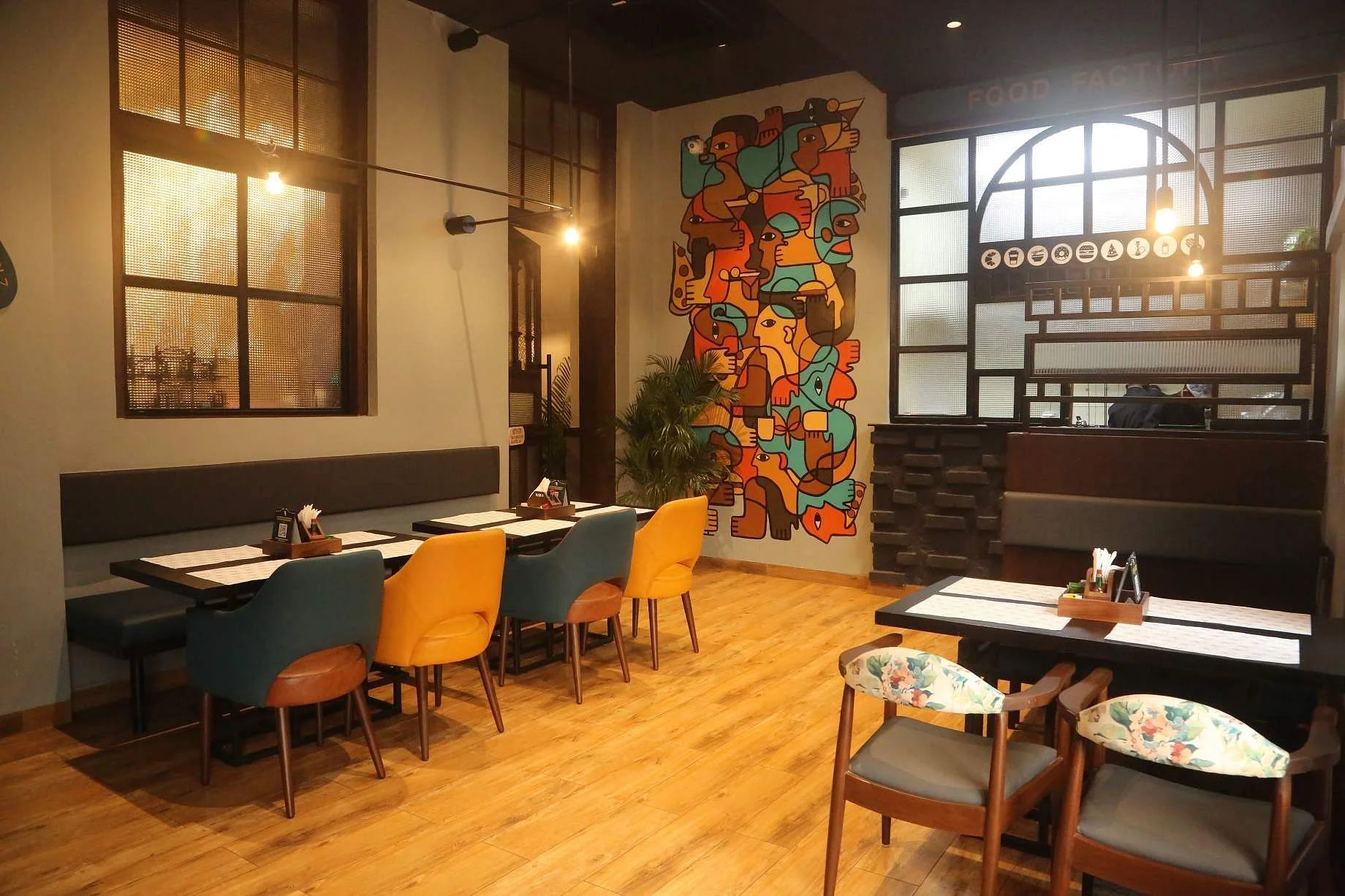 interiors_at_black_brick_cafe